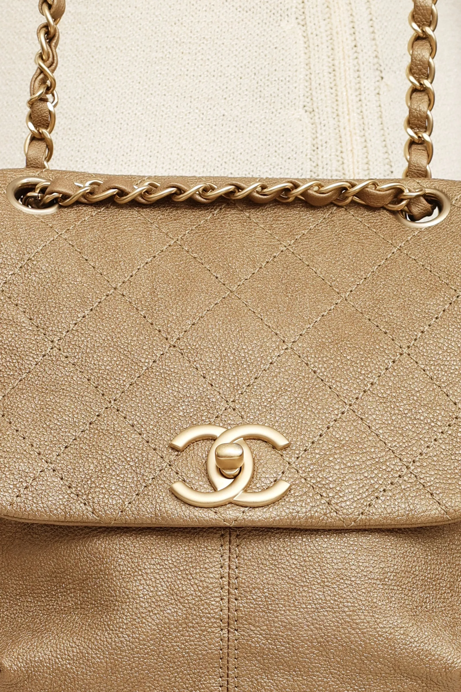 2013 Gold Grained Trianon Messenger Bag
