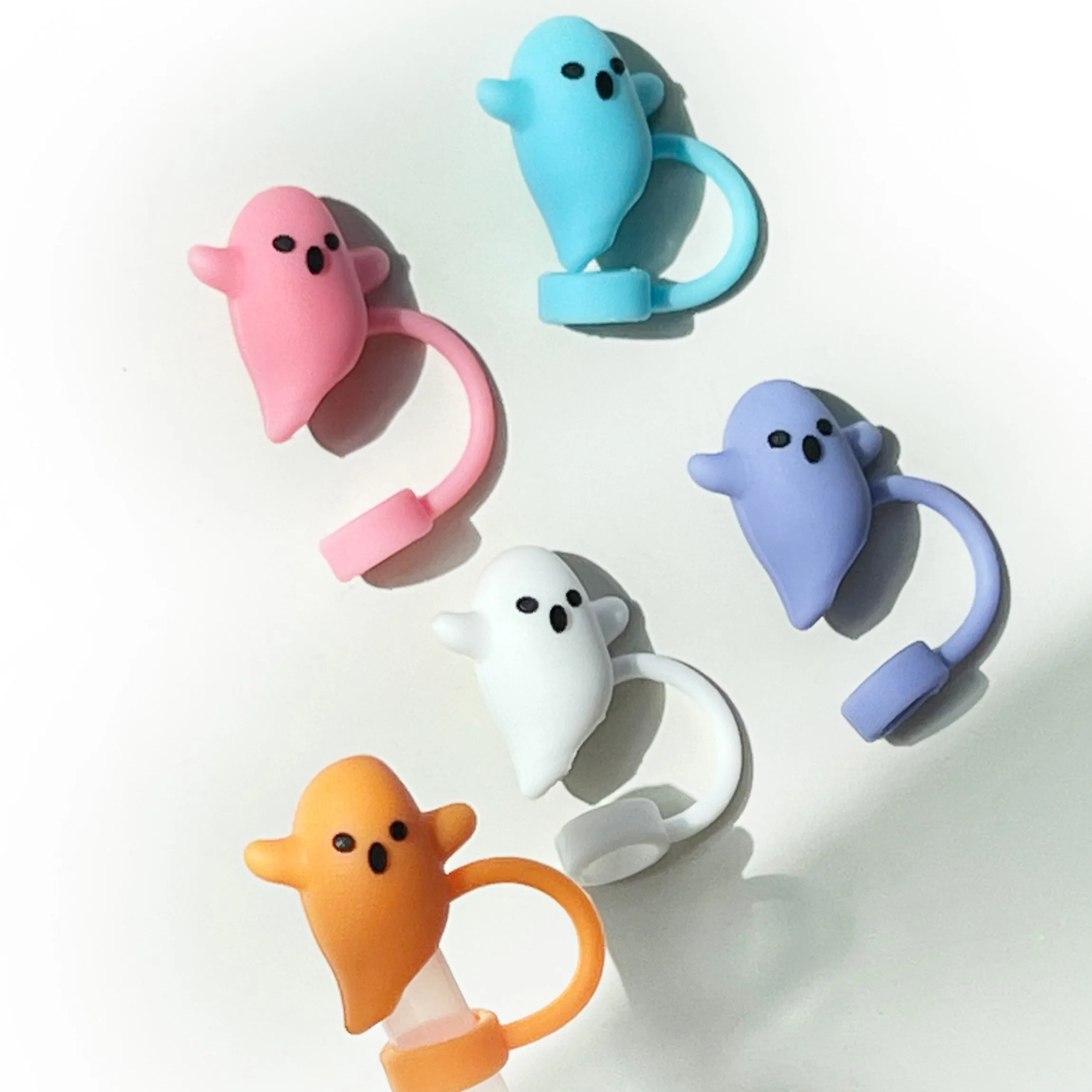 Straw Cover Halloween Ghost